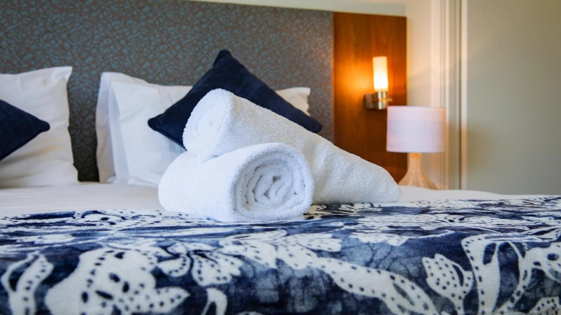 Airlie Summit Apartments Airlie Beach
