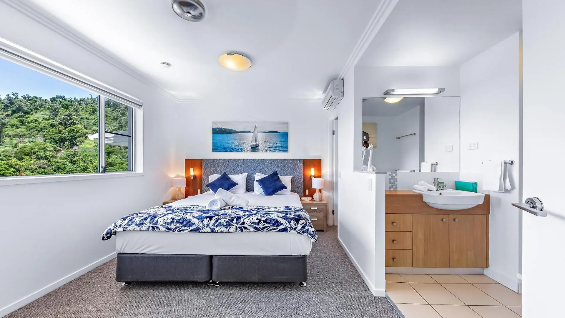 **** Aparthotel Airlie Summit Apartments Airlie Beach Australia