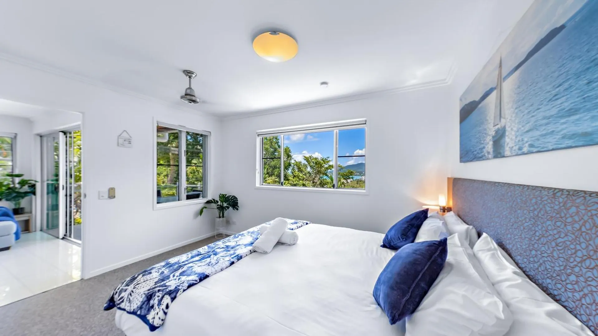 Airlie Summit Apartments Airlie Beach Australia