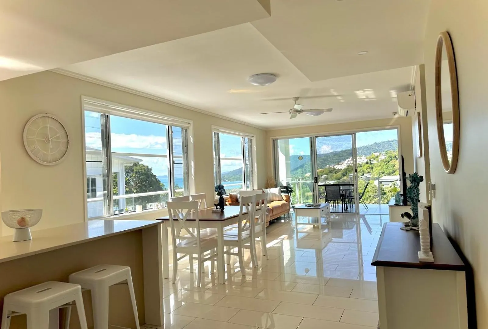 Aparthotel Airlie Summit Apartments Airlie Beach