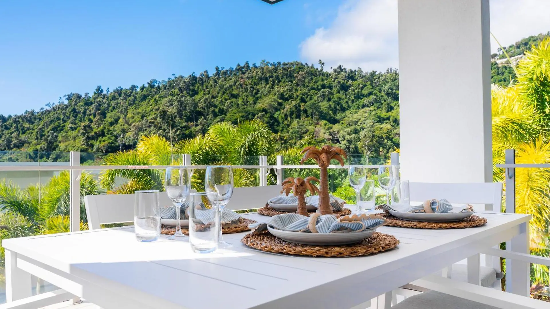 Airlie Summit Apartments Airlie Beach